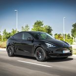 Tesla Model Y Performance - Miniatura 1