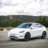 Tesla Model Y - Miniatura 3