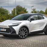 Toyota C-HR Plug-in Hybrid GR Sport Premiere - Miniatura 6