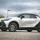 Toyota C-HR Plug-in Hybrid GR Sport Premiere - Miniatura 7