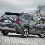 Toyota RAV4 Electric Hybrid - Miniatura 11