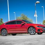 Volkswagen Arteon eHybrid R-Line (Rojo Intenso) - Miniatura 13