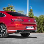 Volkswagen Arteon eHybrid R-Line (Rojo Intenso) - Miniatura 25