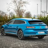 Volkswagen Arteon Shooting Brake 2.0 TDI R-Line (Azul Malibú) - Miniatura 16