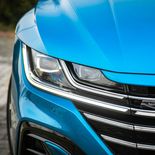 Volkswagen Arteon Shooting Brake 2.0 TDI R-Line (Azul Malibú) - Miniatura 8