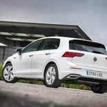 Volkswagen Golf 1.5 eTSI 150 CV DSG First Edition (Blanco Puro) - Miniatura 23