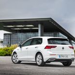 Volkswagen Golf 1.5 eTSI 150 CV DSG First Edition (Blanco Puro) - Miniatura 24