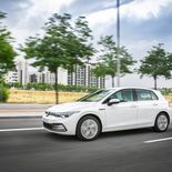 Volkswagen Golf 1.5 eTSI 150 CV DSG First Edition (Blanco Puro) - Miniatura 12