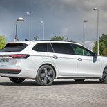 Volkswagen Passat Variant 1.5 eTSI R-Line - Miniatura 21