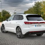 Volkswagen Touareg R PHEV (Blanco Perlado) - Miniatura 17