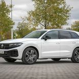 Volkswagen Touareg R PHEV (Blanco Perlado) - Miniatura 4