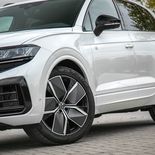 Volkswagen Touareg R PHEV (Blanco Perlado) - Miniatura 7