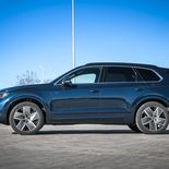 Volkswagen Touareg V6 3.0 TDI R-Line (Meloe Blue) - Miniatura 13