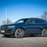 Volkswagen Touareg V6 3.0 TDI R-Line (Meloe Blue) - Miniatura 3