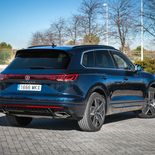 Volkswagen Touareg V6 3.0 TDI R-Line (Meloe Blue) - Miniatura 20