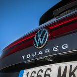 Volkswagen Touareg V6 3.0 TDI R-Line (Meloe Blue) - Miniatura 26