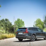 Volvo V60 Cross Country D4 - Miniatura 20