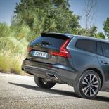 Volvo V60 Cross Country D4 - Miniatura 24