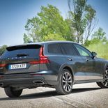 Volvo V60 Cross Country D4 - Miniatura 25