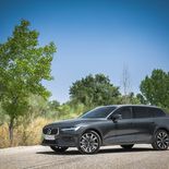 Volvo V60 Cross Country D4 - Miniatura 12