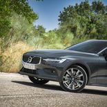 Volvo V60 Cross Country D4 - Miniatura 13