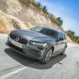 Volvo V60 Cross Country D4 - Miniatura 23