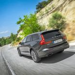 Volvo V60 Cross Country D4 - Miniatura 25