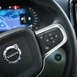 Volvo XC40 B3 Mild Hybrid - Miniatura 27