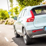 Volvo XC40 T5 Momentum - Miniatura 14