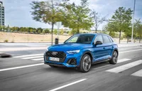 Foto 1 - Audi Q5 55 TFSIe quattro Black Line Edition (Azul Ultra Metalizado)