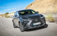 Foto 2 - Lexus NX 350h (Gris Sonic)