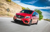 Foto 3 - Mercedes V 300 d Largo (Rojo Jacinto Metalizado)