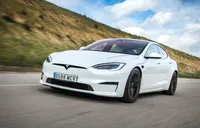 Foto 2 - Tesla Model S Plaid (Blanco Perla)