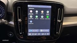 Volvo XC40 Plus, B4 Mild hybrid, Gasolina, Dark - Miniatura 14