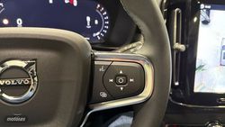 Volvo XC40 Plus, B4 Mild hybrid, Gasolina, Dark - Miniatura 19