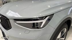 Volvo XC40 Plus, B4 Mild hybrid, Gasolina, Dark - Miniatura 36