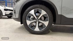 Volvo XC40 Plus, B4 Mild hybrid, Gasolina, Dark - Miniatura 9