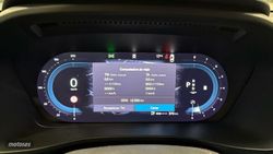 Volvo XC40 Plus, B3 Mild Hybrid, Gasolina, Dark - Miniatura 11