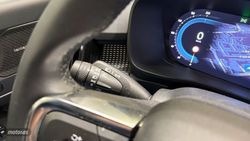 Volvo XC40 Plus, B3 Mild Hybrid, Gasolina, Dark - Miniatura 18