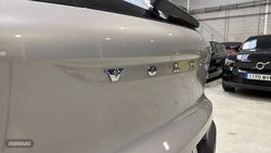 Volvo XC40 Plus, B3 Mild Hybrid, Gasolina, Dark - Miniatura 43