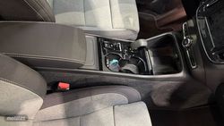 Volvo XC40 Plus, B3 Mild Hybrid, Gasolina, Dark - Miniatura 47