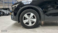 Volvo XC40 Essential, T2 automático, Gasolina - Miniatura 15