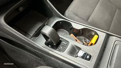 Volvo XC40 Essential, T2 automático, Gasolina - Miniatura 16