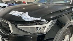 Volvo XC40 Essential, T2 automático, Gasolina - Miniatura 29