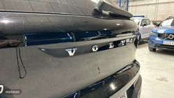 Volvo XC40 Essential, T2 automático, Gasolina - Miniatura 36