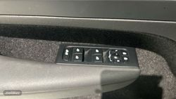 Volvo XC40 Essential, T2 automático, Gasolina - Miniatura 39