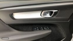 Volvo XC40 T3 Business Plus Manual - Miniatura 13