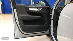 Volvo XC40 T3 Business Plus Manual - Miniatura 14