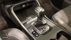 Volvo XC40 T3 Business Plus Manual - Miniatura 31