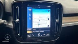 Volvo XC40 Recharge Plus, T4 plug-in hybrid, Eléctrico/Gasolina, Bright - Miniatura 14